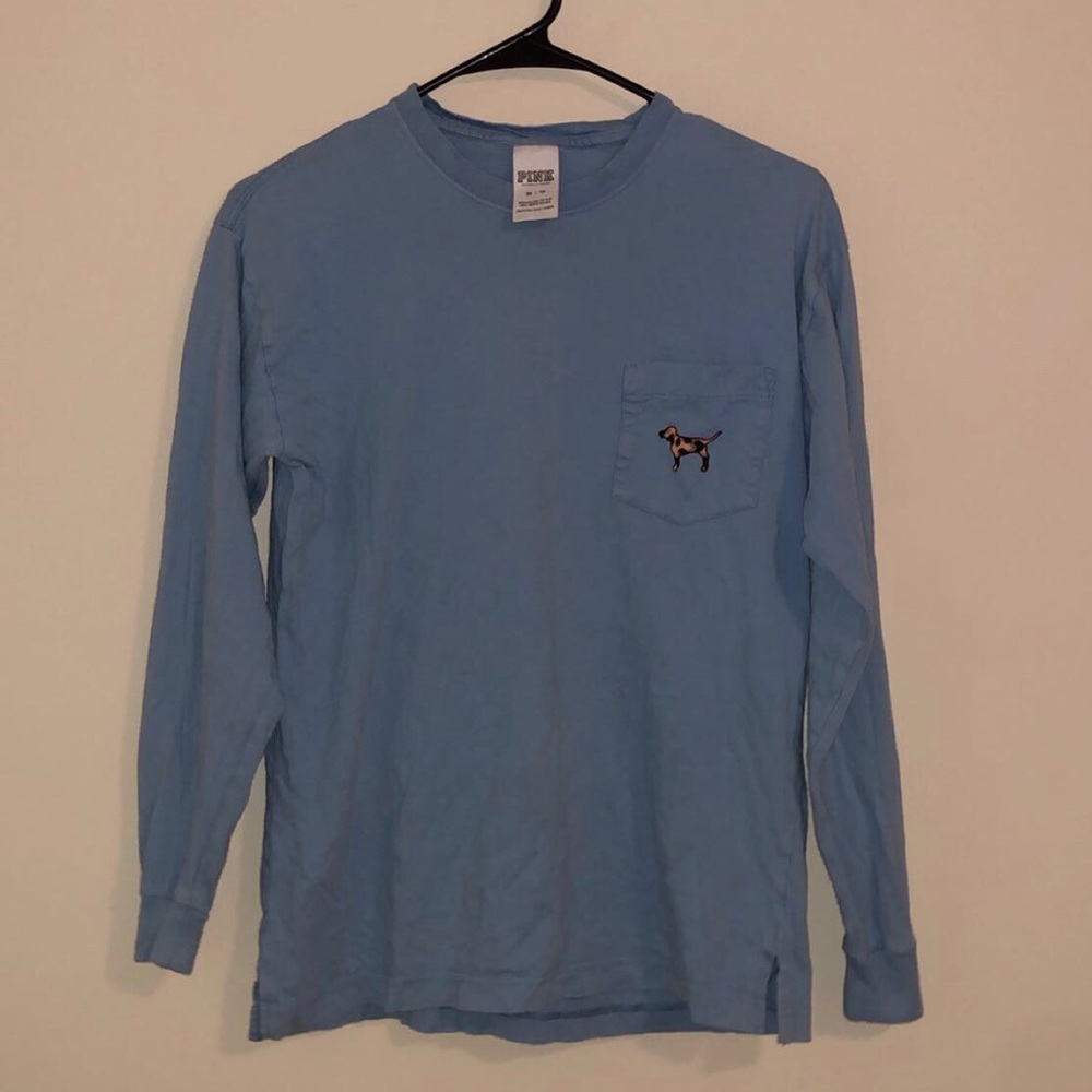 Long sleeve pink t-shirt